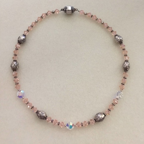Handmade Swarovski Crystal Beaded necklace Peach - Picture 1 of 3